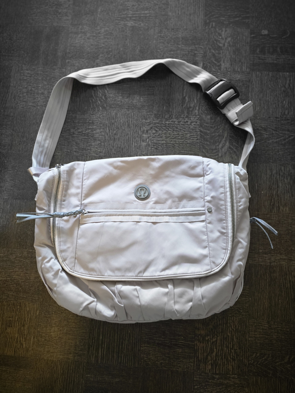lululemon athletica Light Pink Crossbody Messenger Bag
